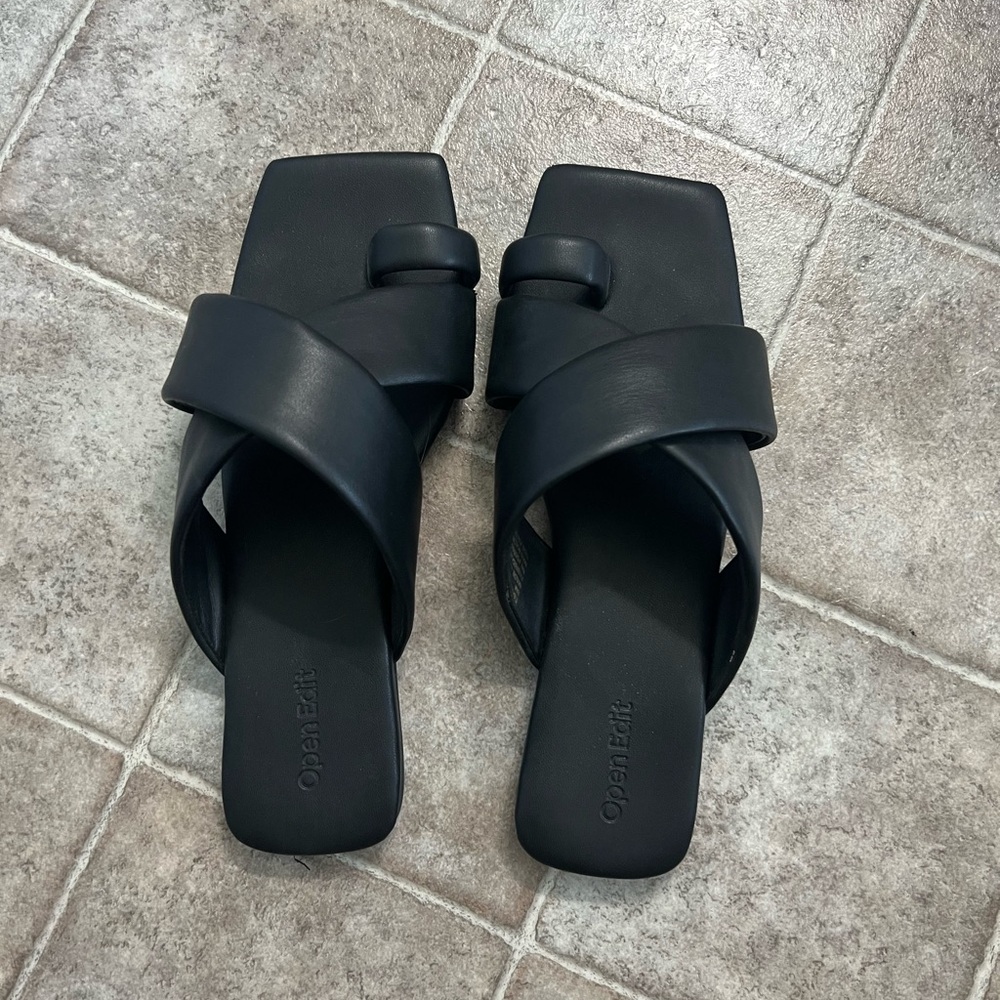 Women's Black Slide Sandals